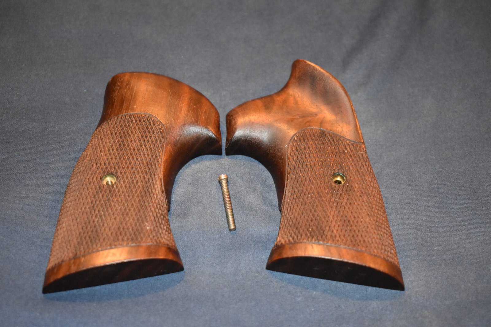SMITH & WESSON N FRAME LEW SANDERSON CUSTOM GRIPS SWNLS2 - Image 2