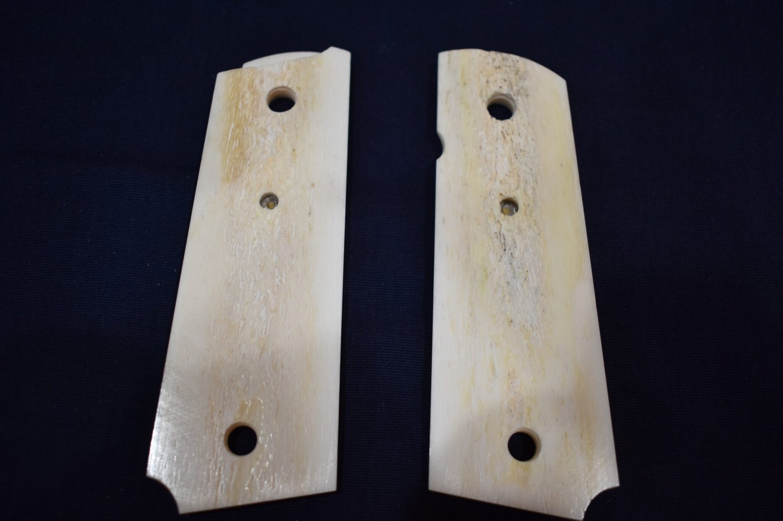 COLT 1911 PREMIUM GRADE GIRAFFE BONE GRIPS 1911GB21 - Image 3