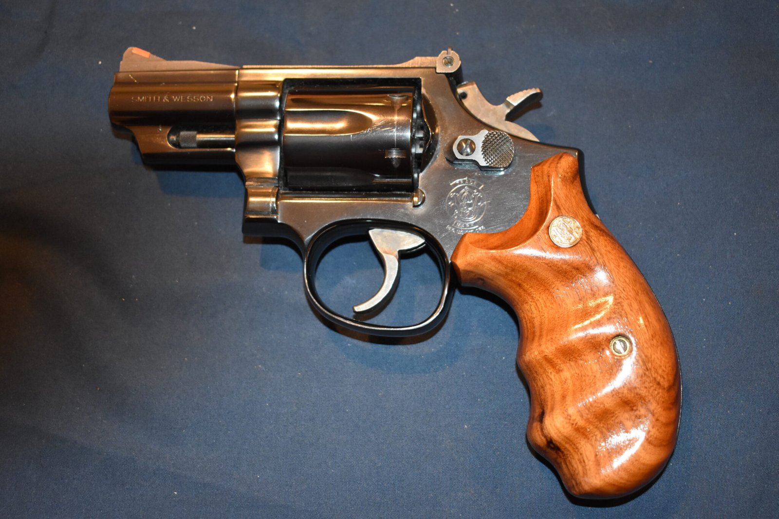 SMITH & WESSON K FRAME FACTORY ROUND BUTT COMBAT GRIPS KRBC1 - Image 4