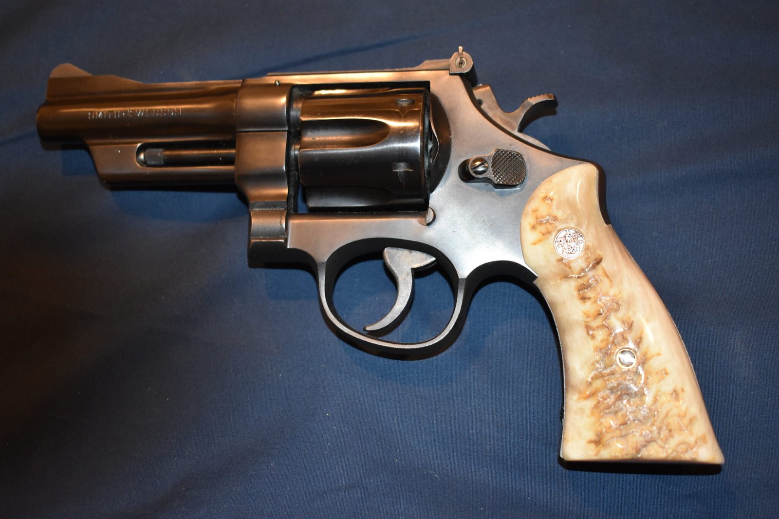 SMITH & WESSON N FRAME PREMIUM GRADE RAMS HORN GRIPS NRH9 - Image 4