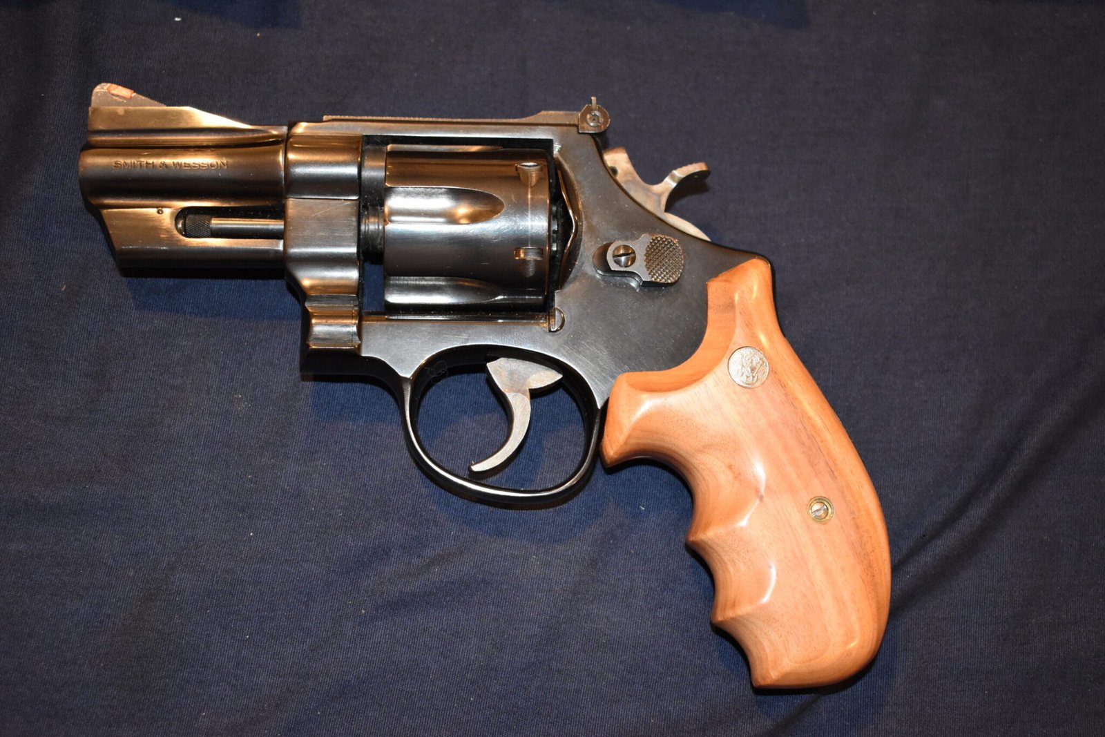SMITH & WESSON N FRAME ROUND BUTT COMBAT GRIPS SWNRBC4 - Image 4