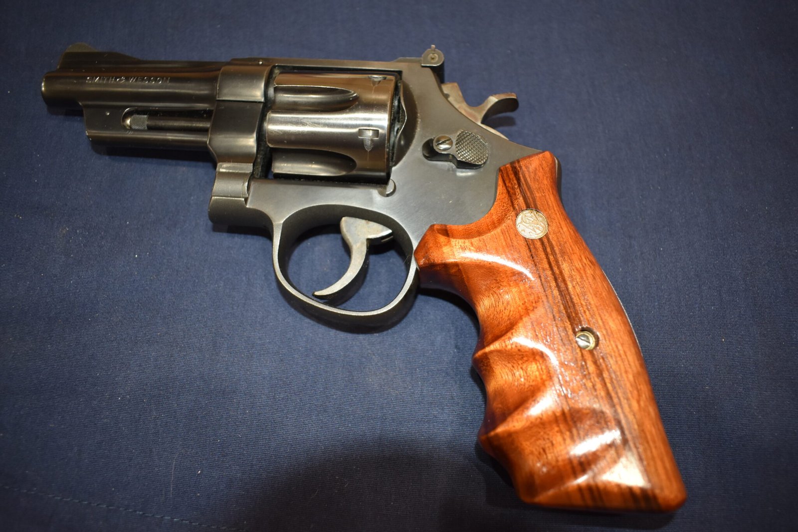 SMITH & WESSON N FRAME SQUARE BUTT COMBAT GRIPS SWNSQC8 - Image 4