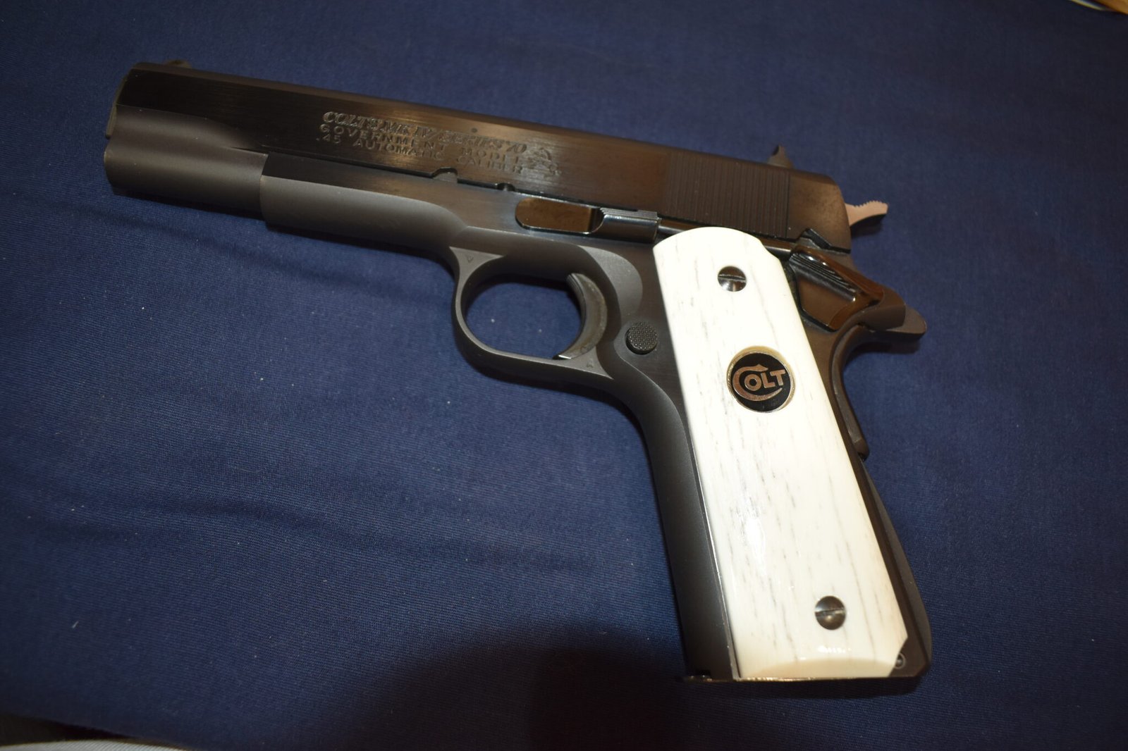 COLT 1911 PREMIUM GRADE GIRAFFE BONE GRIPS 1911GB21 - Image 4