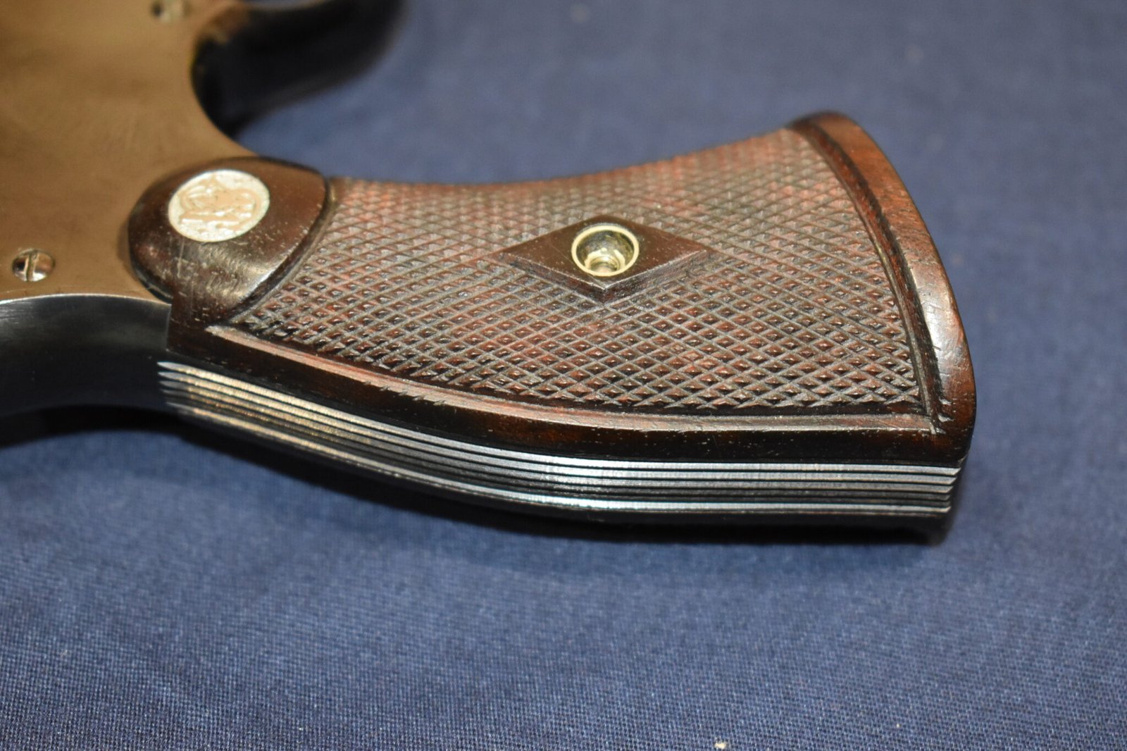 SMITH & WESSON K FRAME PRE-WAR SERVICE GRIPS WITH SMALL SILVER MEDALLIONS KPWS3 - Image 6
