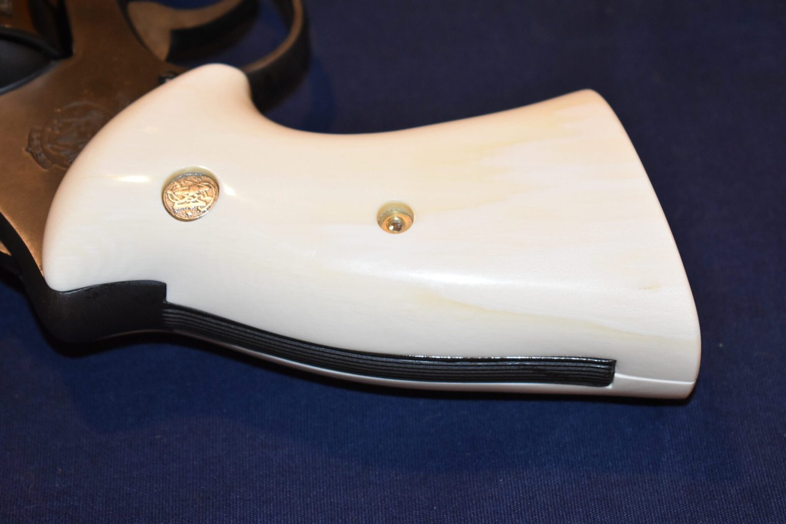 SMITH & WESSON CUSTOM N FRAME IVORY TARGET GRIPS NTI1 OHIO SALES ONLY!!!! - Image 6