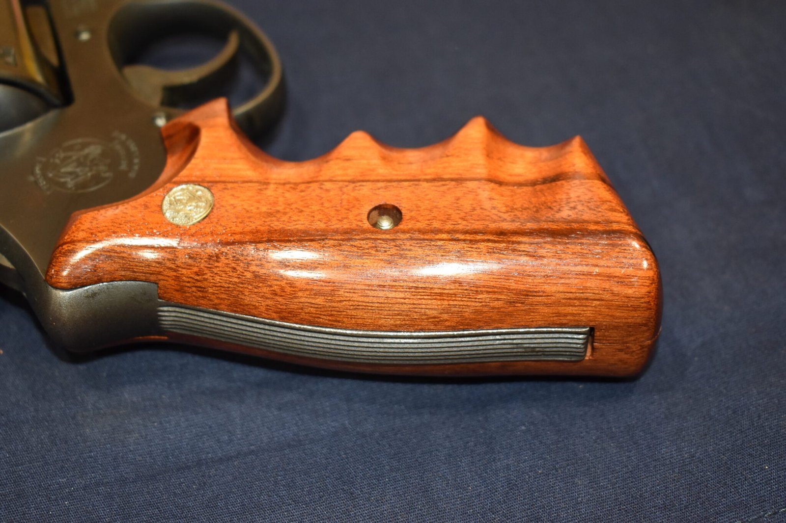 SMITH & WESSON N FRAME SQUARE BUTT COMBAT GRIPS SWNSQC8 - Image 6