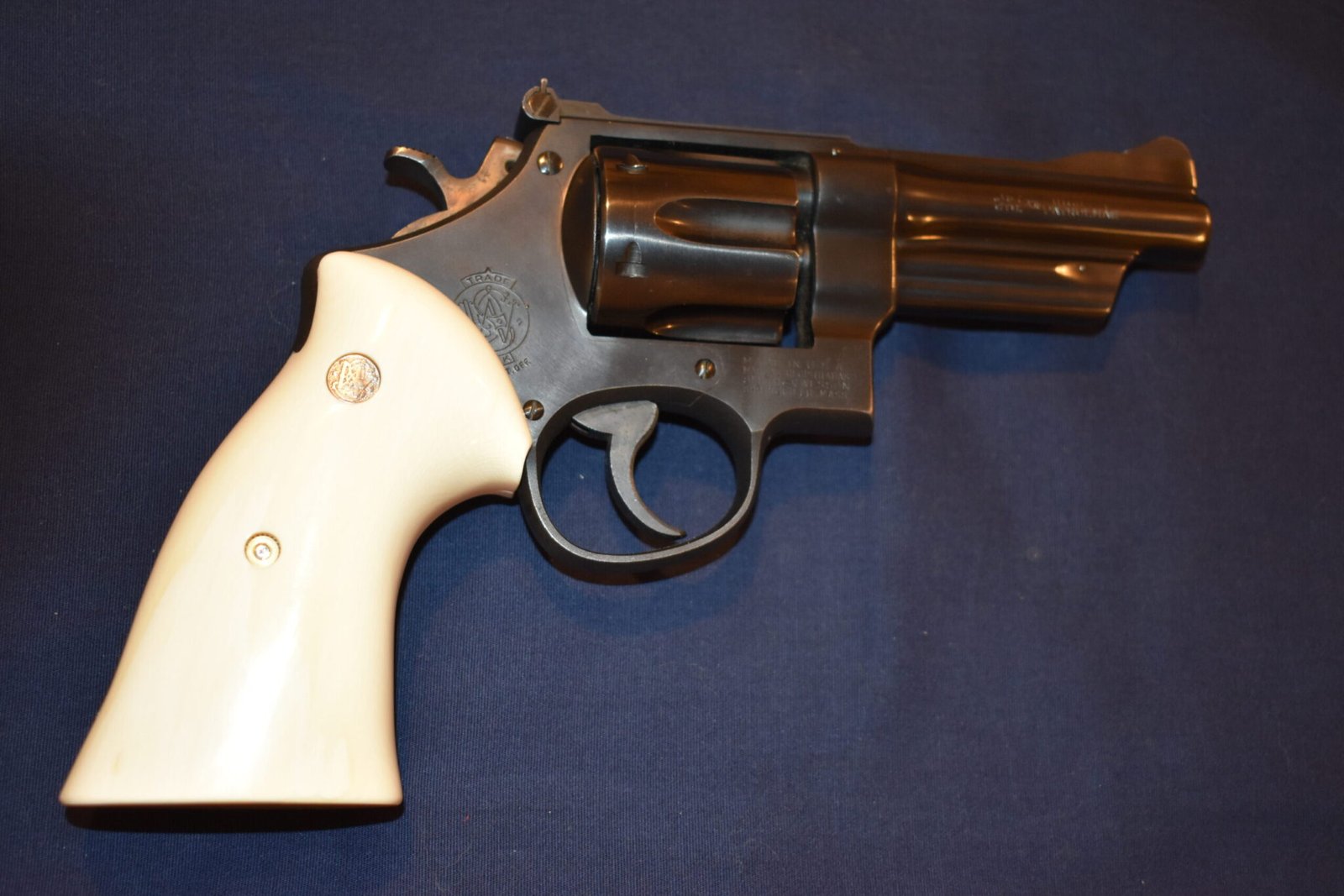 SMITH & WESSON CUSTOM N FRAME IVORY TARGET GRIPS NTI1 OHIO SALES ONLY!!!! - Image 7