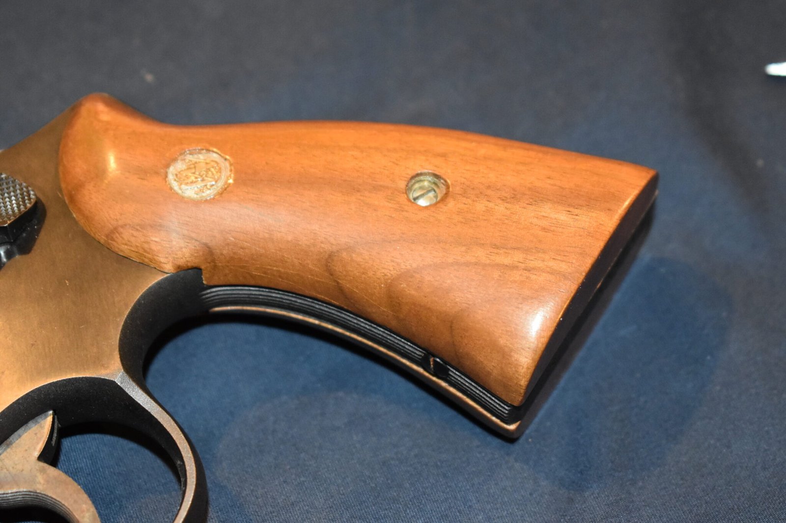 SMITH & WESSON N FRAME FACTORY PRESENTATION GRIPS NPM1 - Image 12