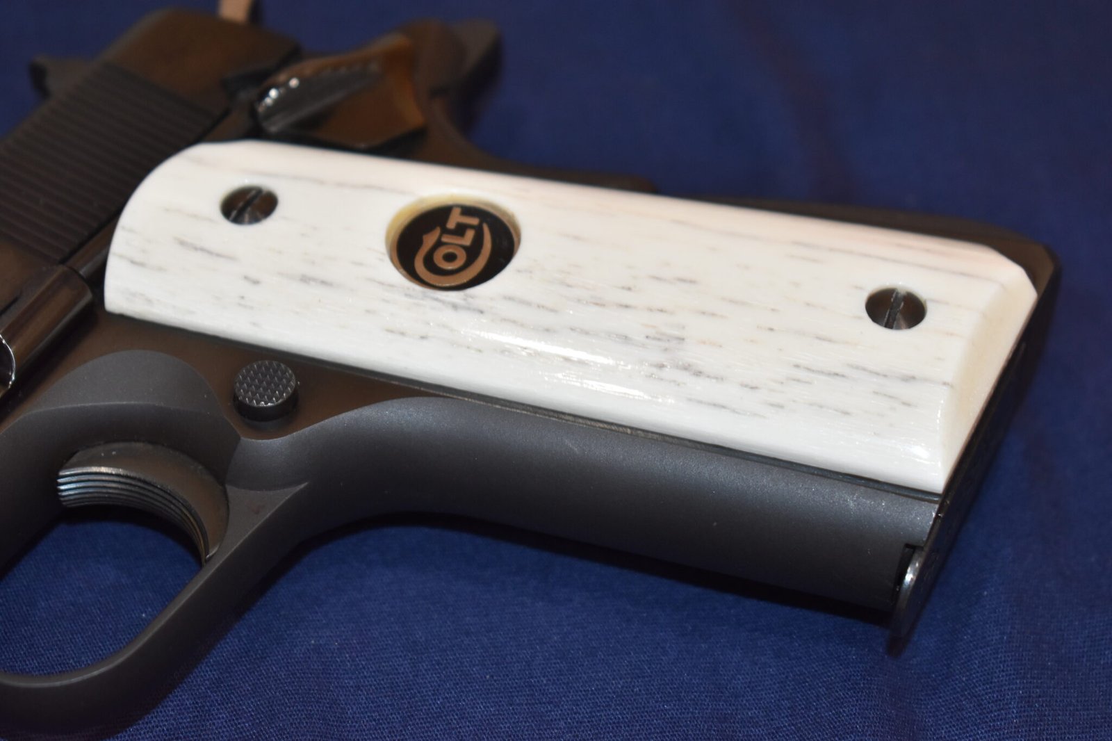 COLT 1911 PREMIUM GRADE GIRAFFE BONE GRIPS 1911GB21 - Image 12