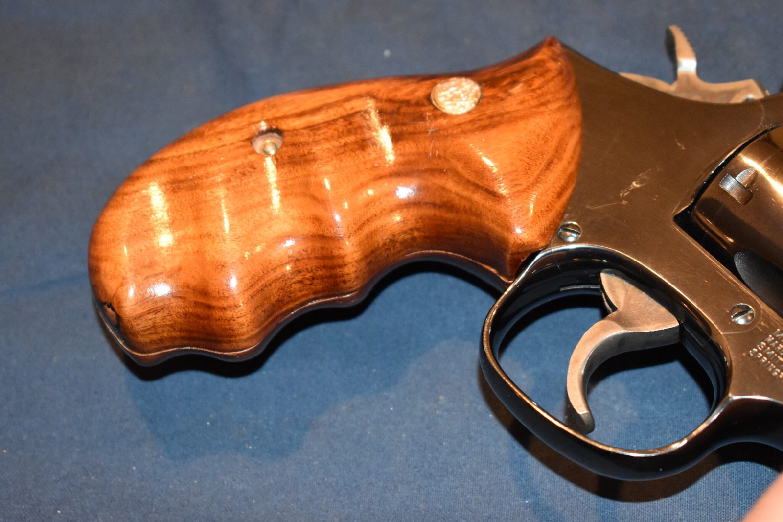 SMITH & WESSON K FRAME FACTORY ROUND BUTT COMBAT GRIPS KRBC1 - Image 11