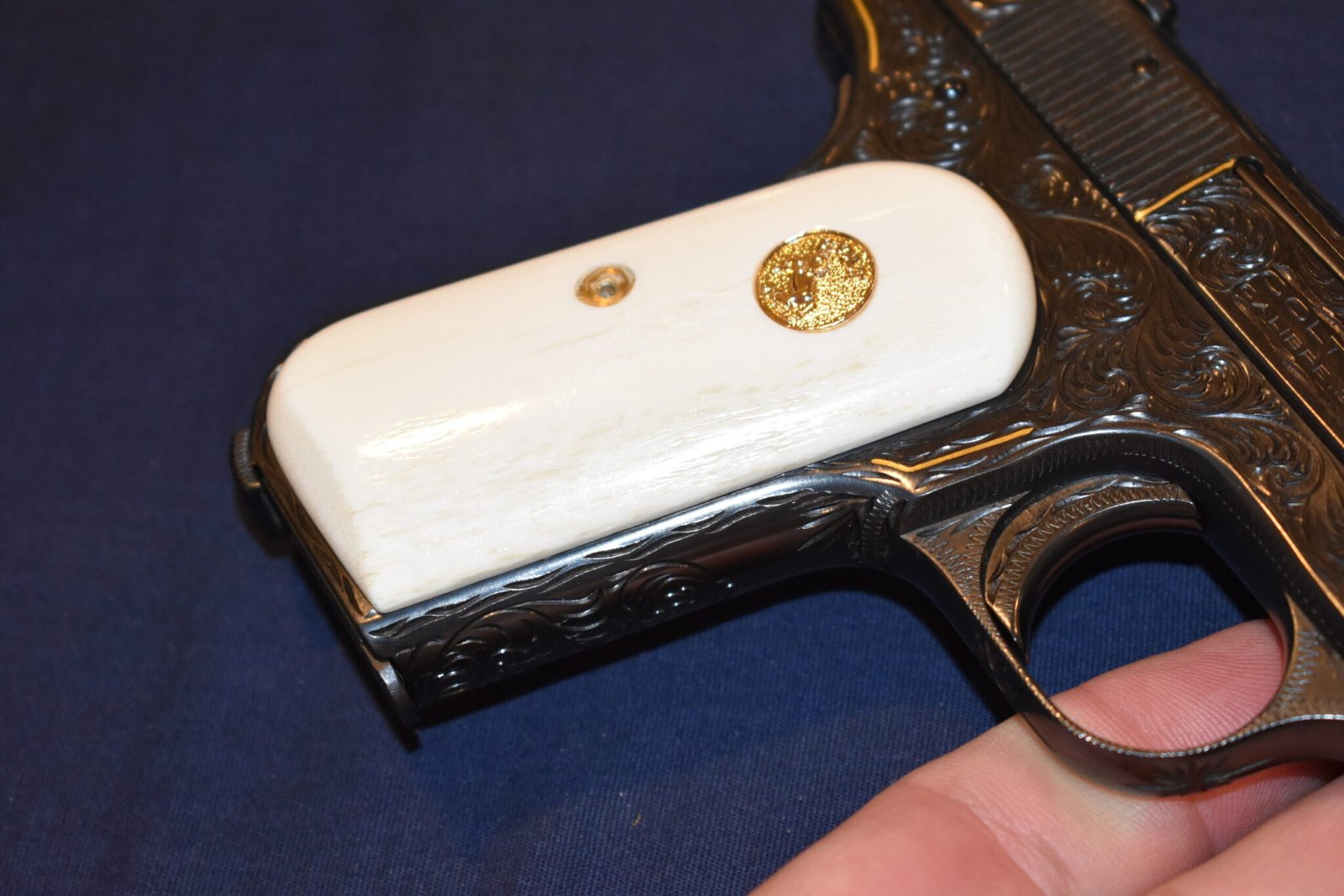 COLT 19803 / 1908 POCKET HAMMERLESS GIRAFFE BONE GRIPS 1903GB3 - Image 10