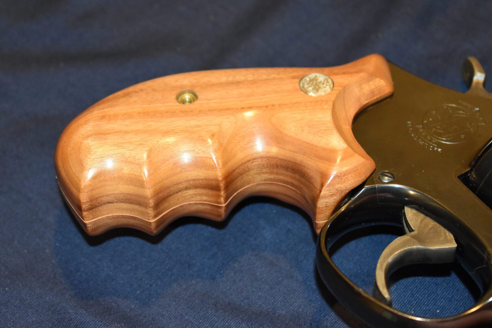 SMITH & WESSON N FRAME ROUND BUTT COMBAT GRIPS SWNRBC4 - Image 11