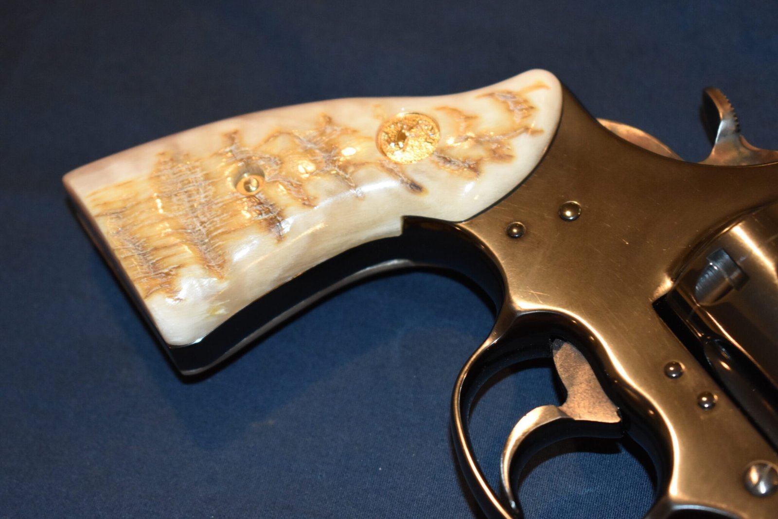 COLT TROOPER MARK III RAMS HORN GRIPS TMK3RH1 - Image 12