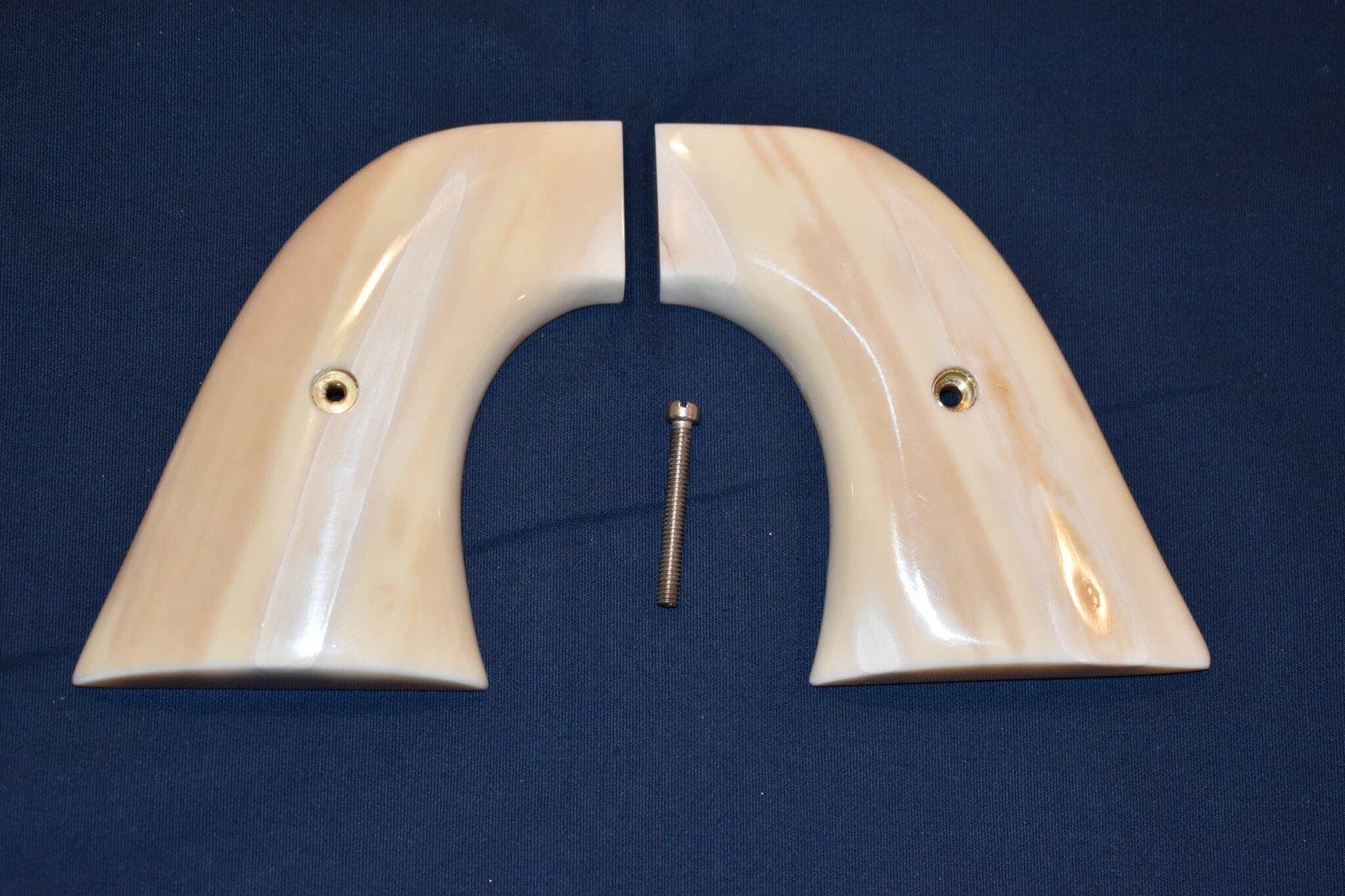 COLT SINGLE ACTION ARMY (S.A.A.) FOSSILIZED WALRUS IVORY GRIPS SAAWI6