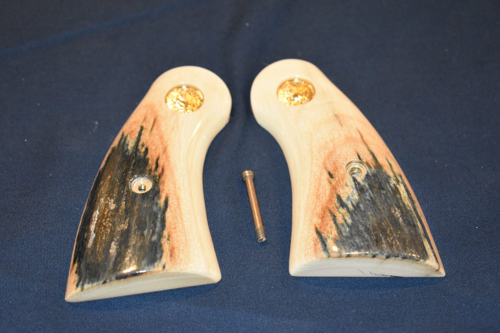 COLT PYTHON / OFFICER'S MODEL MATCH MAMMOTH IVORY GRIPS PMI1 - Image 2