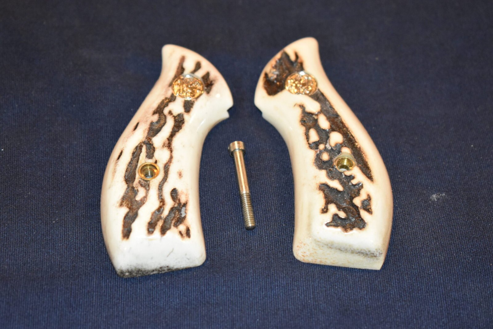 SMITH & WESSON J FRAME ROUND BUTT PREMIUM GRADE SAMBAR STAG GRIPS JRBS10 - Image 2
