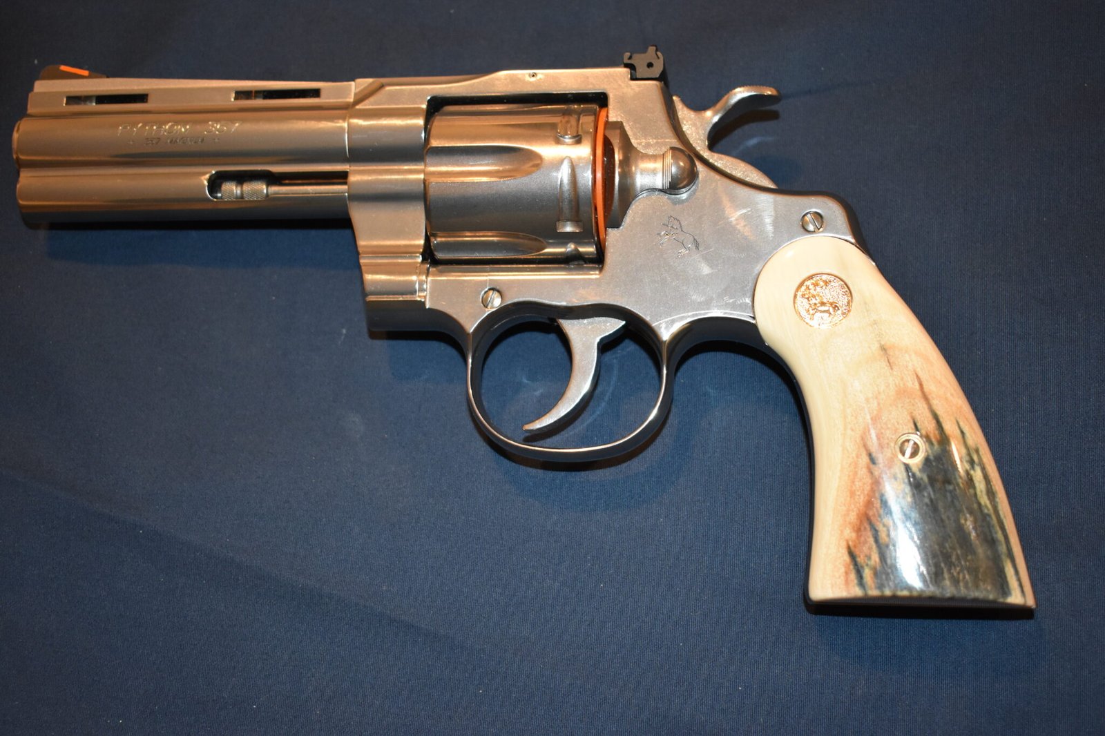 COLT PYTHON / OFFICER'S MODEL MATCH MAMMOTH IVORY GRIPS PMI1 - Image 4