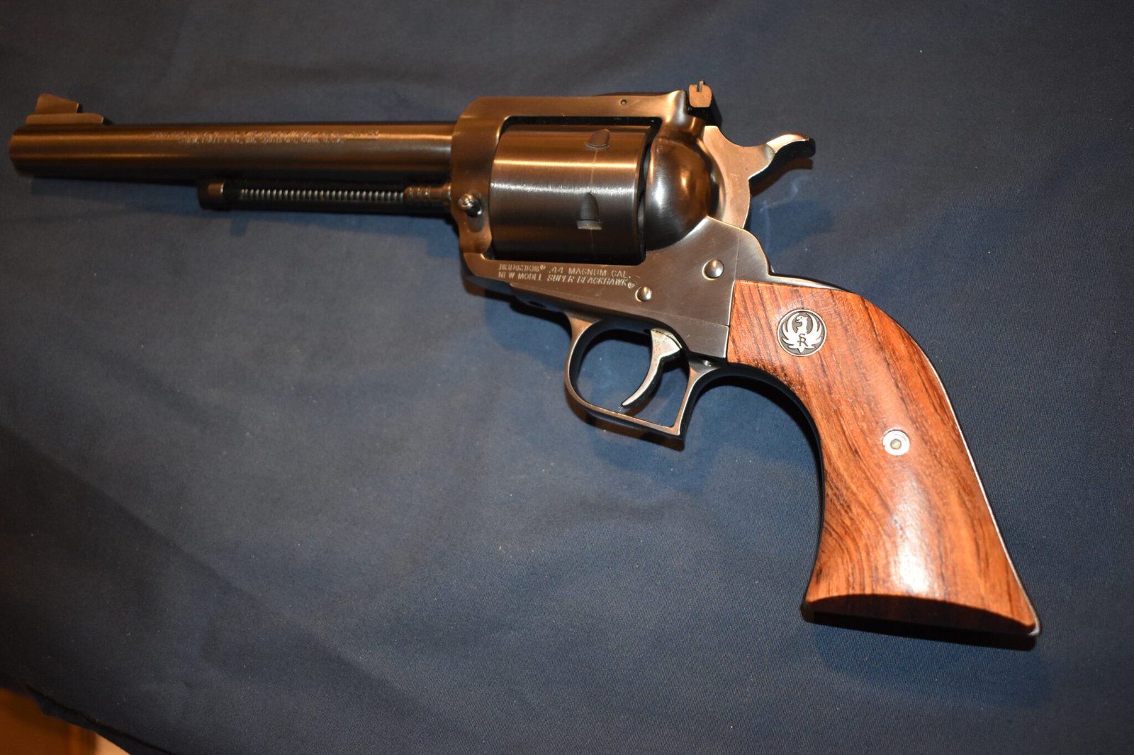RUGER SUPER BLACKHAWK FACTORY WOOD GRIPS RSBHW1 - Image 4