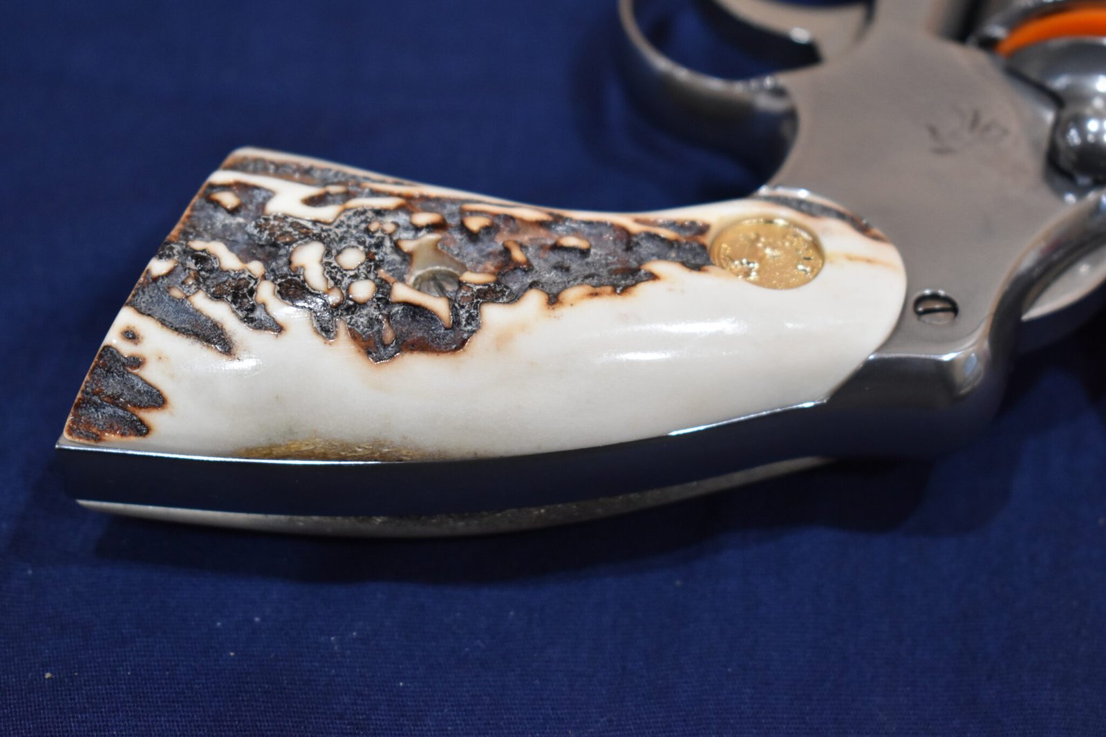 COLT PYTHON / OFFICER'S MODEL MATCH SAMBAR STAG GRIPS CPSS29 - Image 5