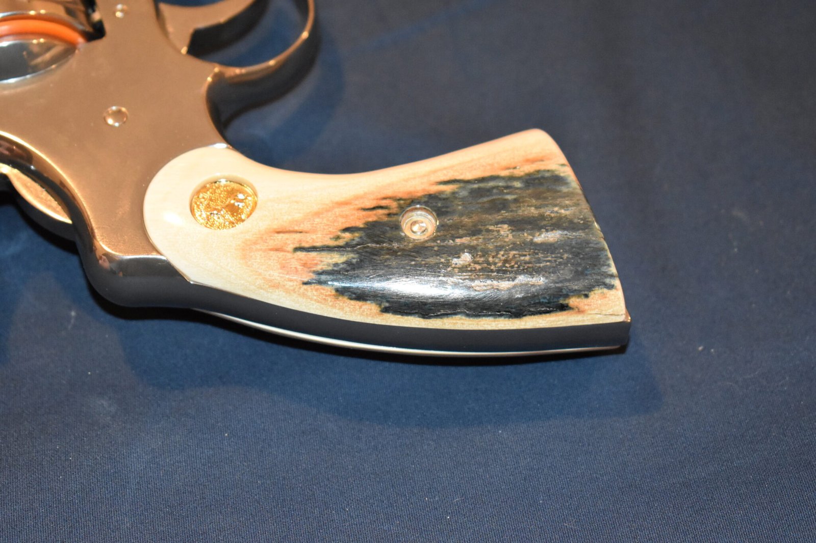 COLT PYTHON / OFFICER'S MODEL MATCH MAMMOTH IVORY GRIPS PMI1 - Image 6