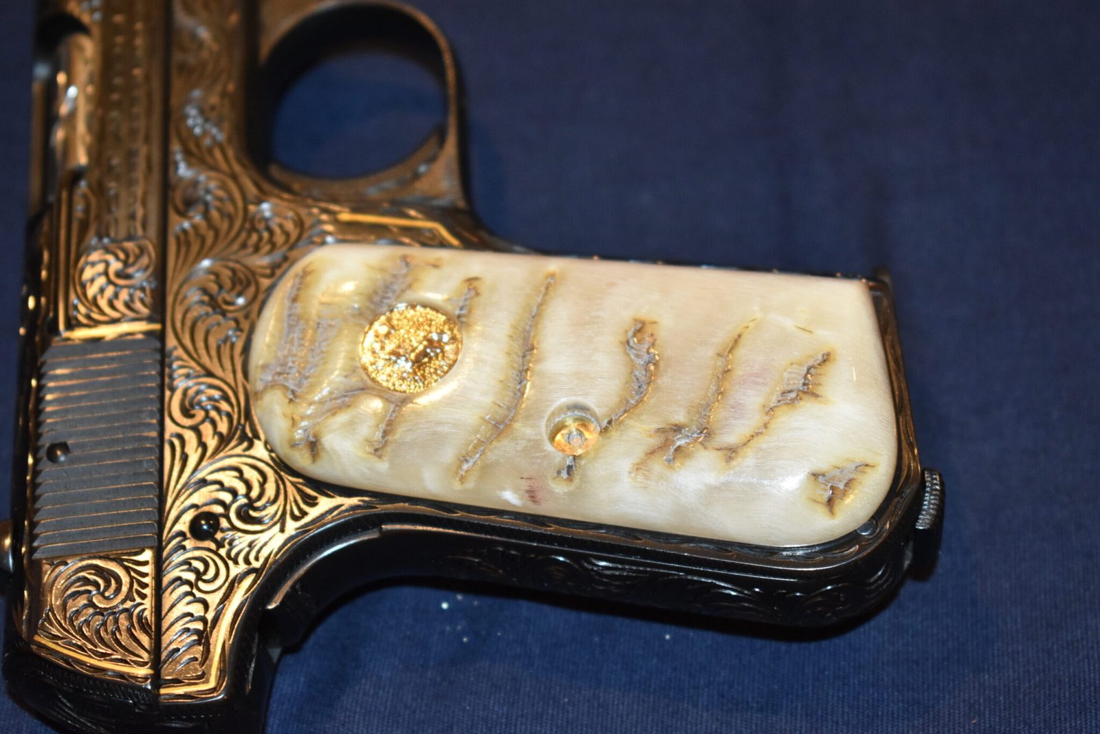 COLT 19803 / 1908 POCKET HAMMERLESS RAMS HORN GRIPS 1903RH1 - Image 6