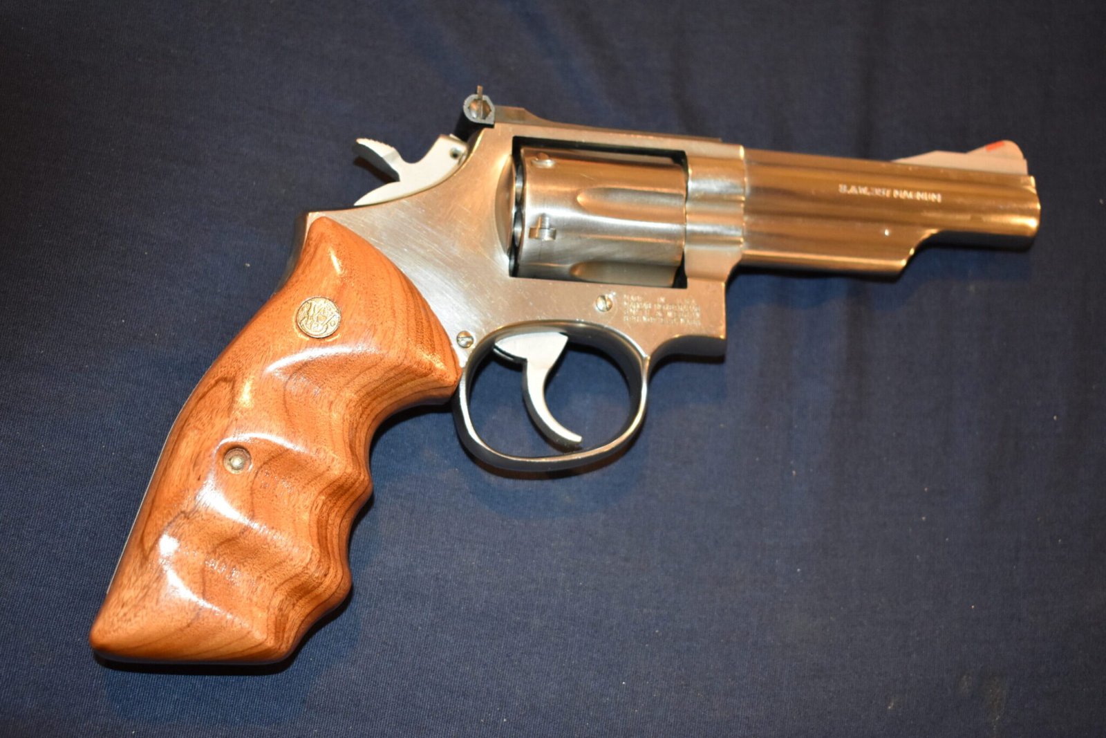 SMITH & WESSON K FRAME SQUARE BUTT FACTORY COMBAT GRIPS KSQC2 - Image 7