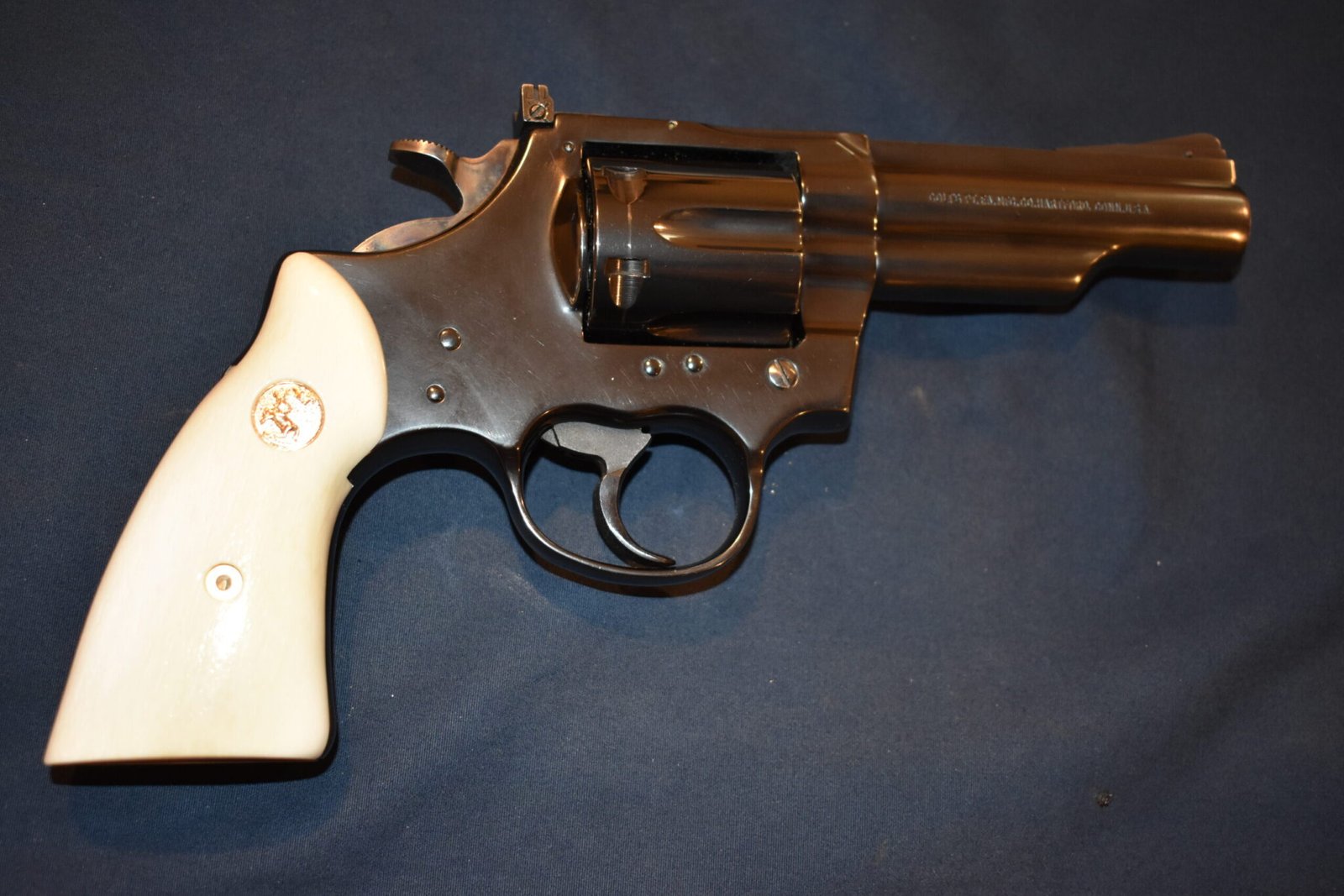 COLT TROOPER MARK III GIRAFFE BONE GRIPS TMK3GB2 - Image 7