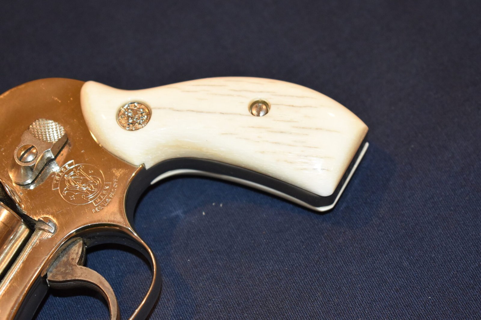 SMITH & WESSON J FRAME PREMIUM GRADE GIRAFFE BONE GRIPS JRBGB2 - Image 11