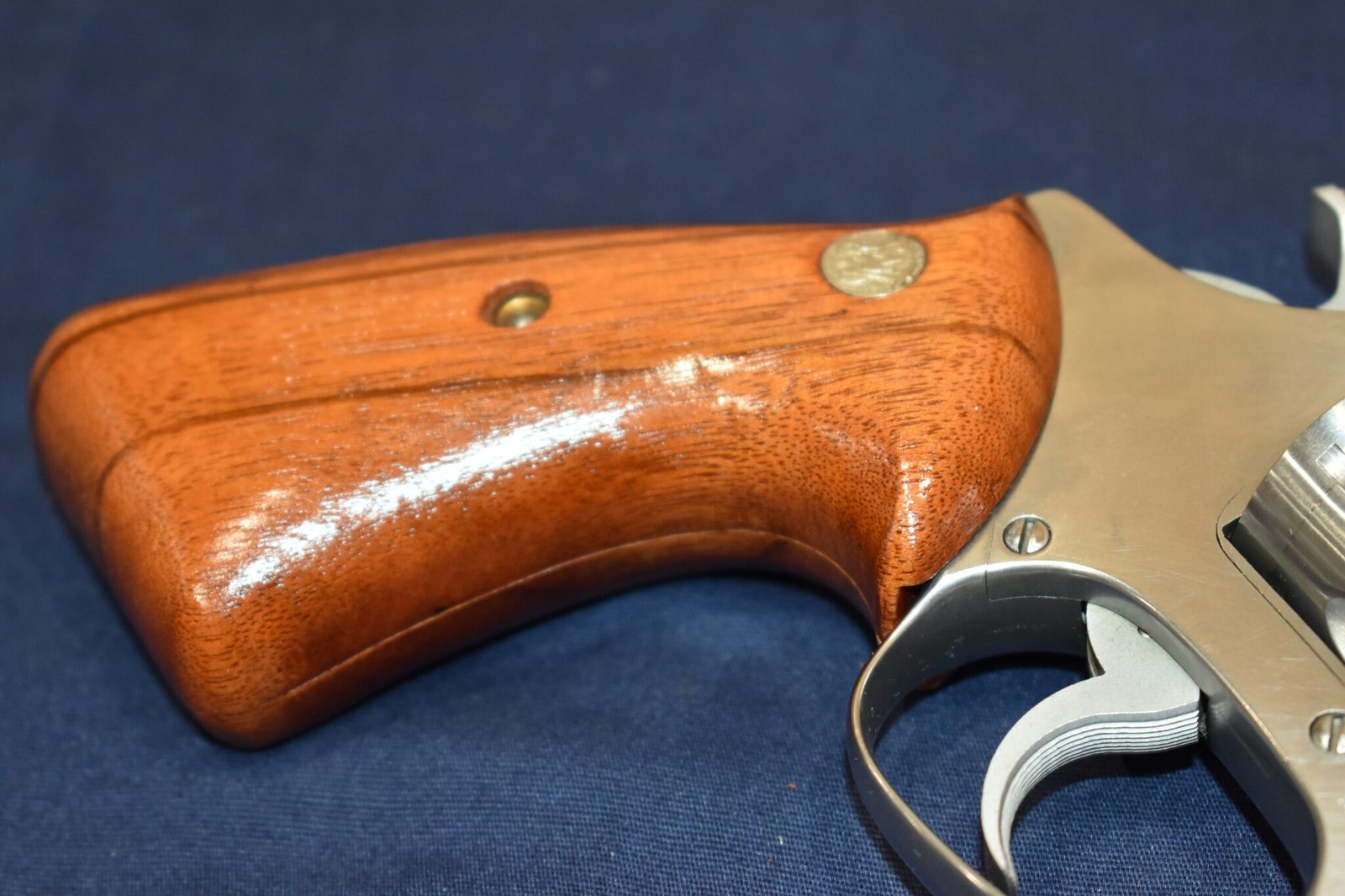 SMITH & WESSON J FRAME TARGET GRIP JT23 - Image 11