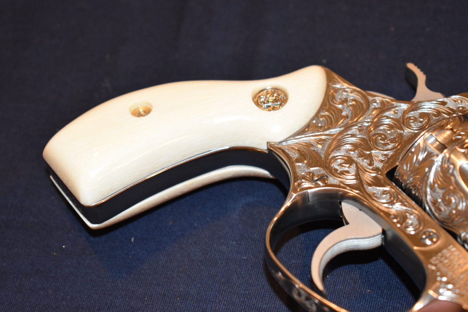 SMITH & WESSON J FRAME PREMIUM GRADE GIRAFFE BONE GRIPS JGB7 - Image 11