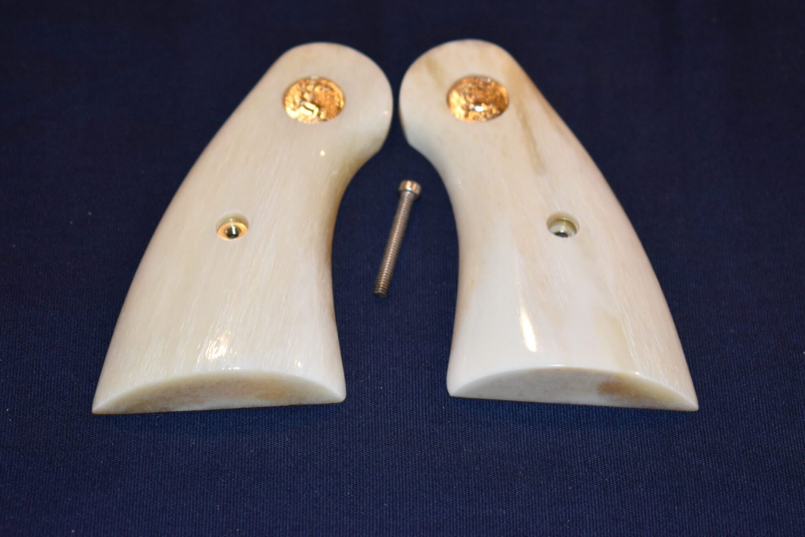 COLT PYTHON PREMIUM GRADE GIRAFFE BONE GRIPS CPGB8 - Image 2