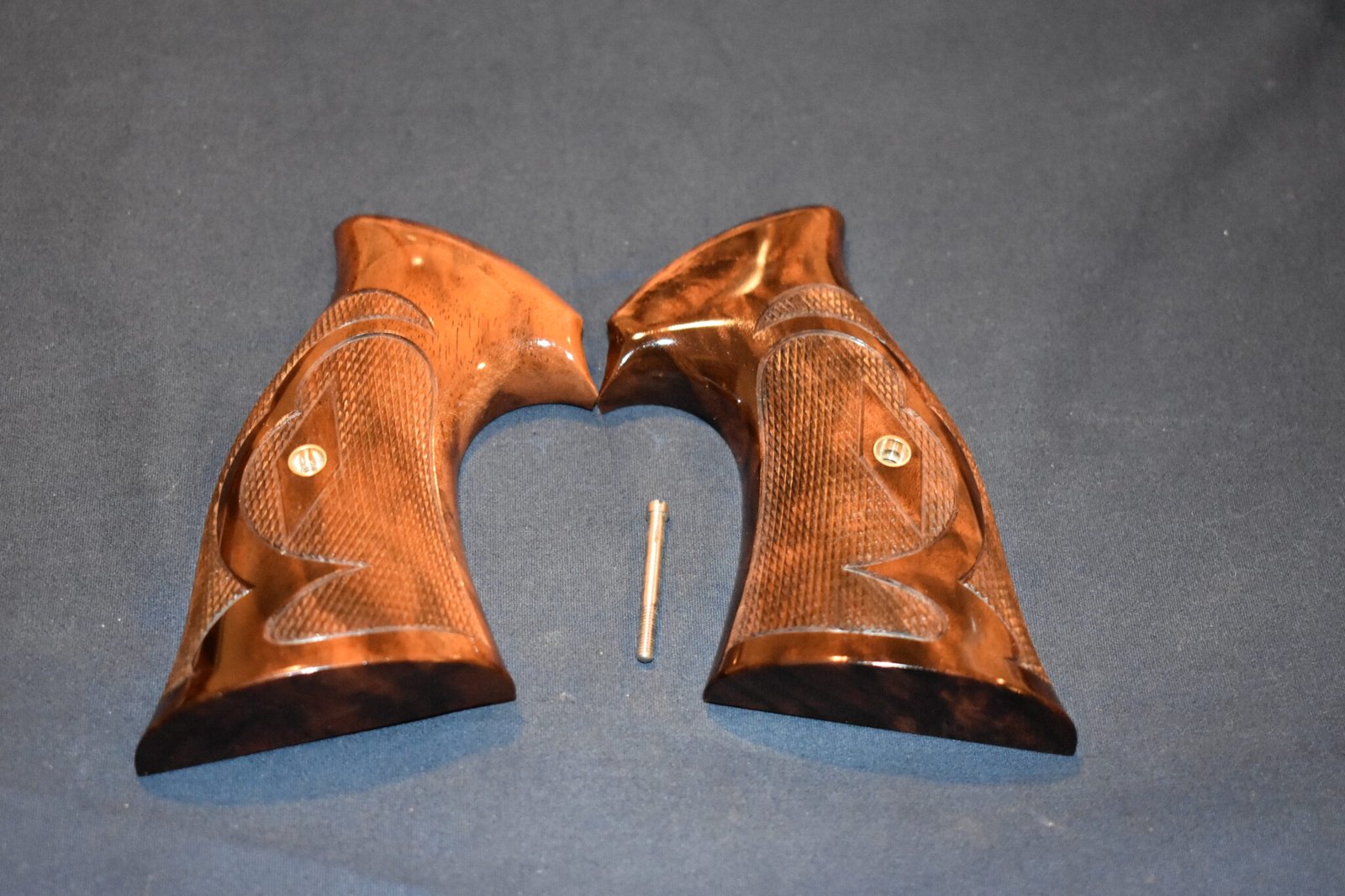 KEITH BROWN CUSTOM SMITH & WESSON K FRAME ROPER GRIPS KBKR13 - Image 2