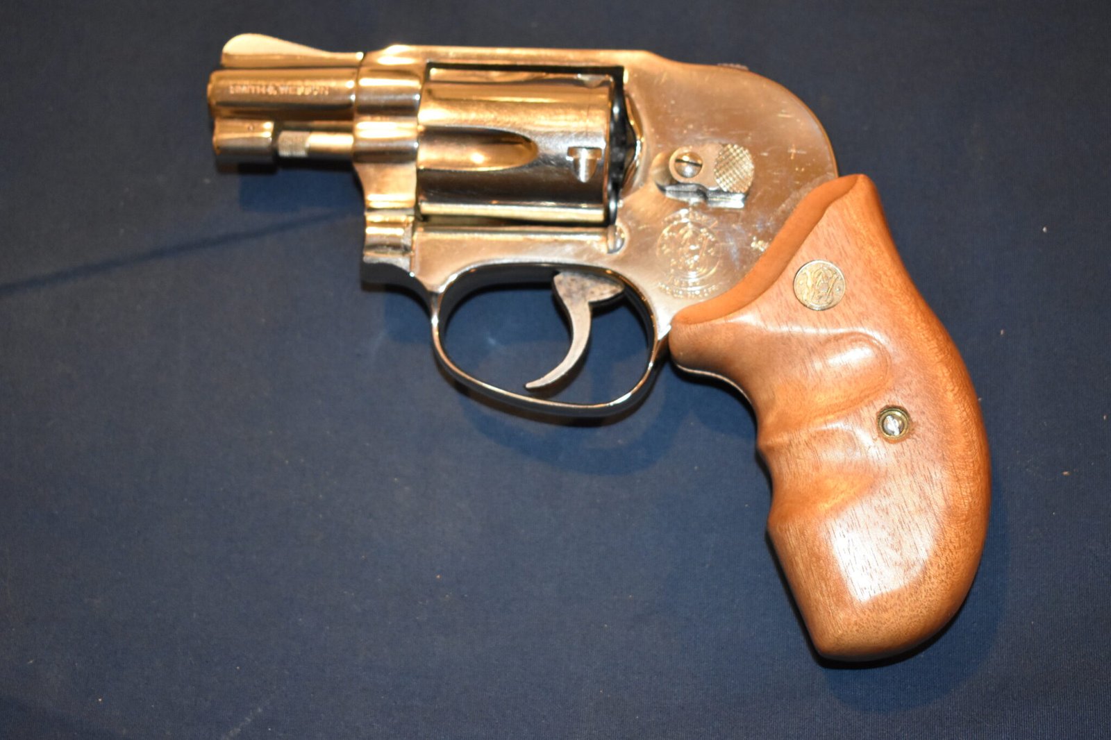 SMITH & WESSON J FRAME ROUND BUTT COMBAT GRIPS JC8 - Image 4