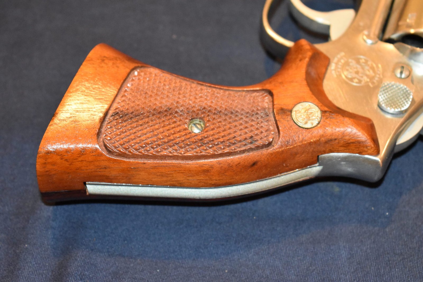 SMITH & WESSON FACTORY K FRAME TARGET GRIPS KCT13 - Image 5