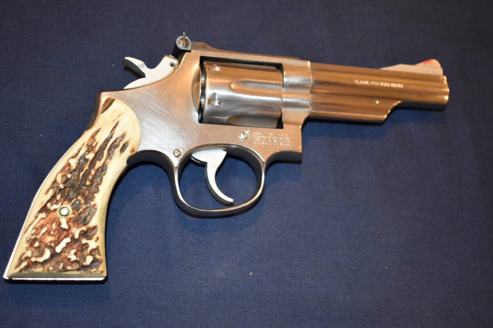 SMITH & WESSON K FRAME SQUARE BUTT VINTAGE SAMBAR STAG GRIPS KSQSS11 - Image 7