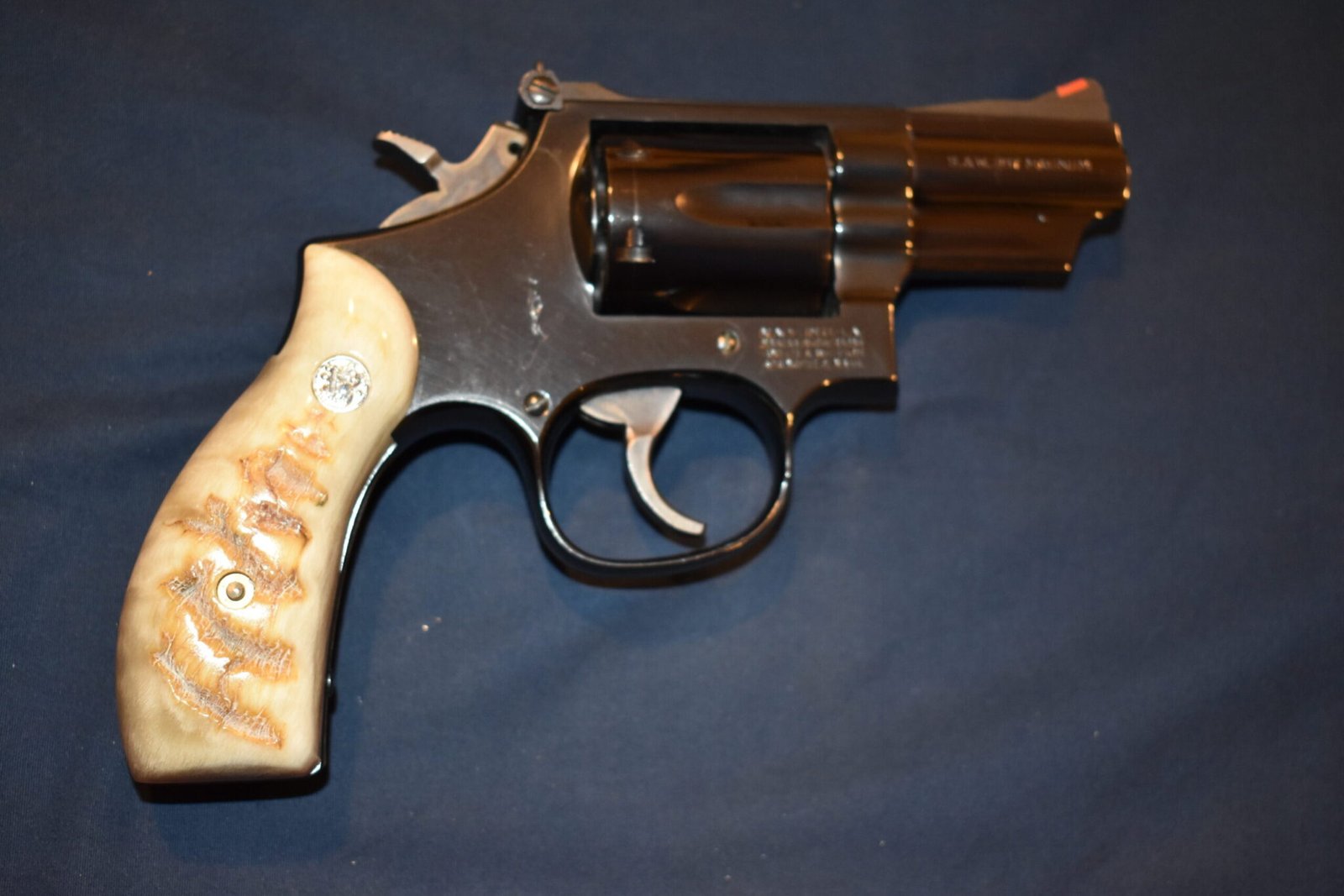SMITH & WESSON K FRAME ROUND BUTT PREMIUM GRADE RAMS HORN GRIPS KRBRH7 - Image 7