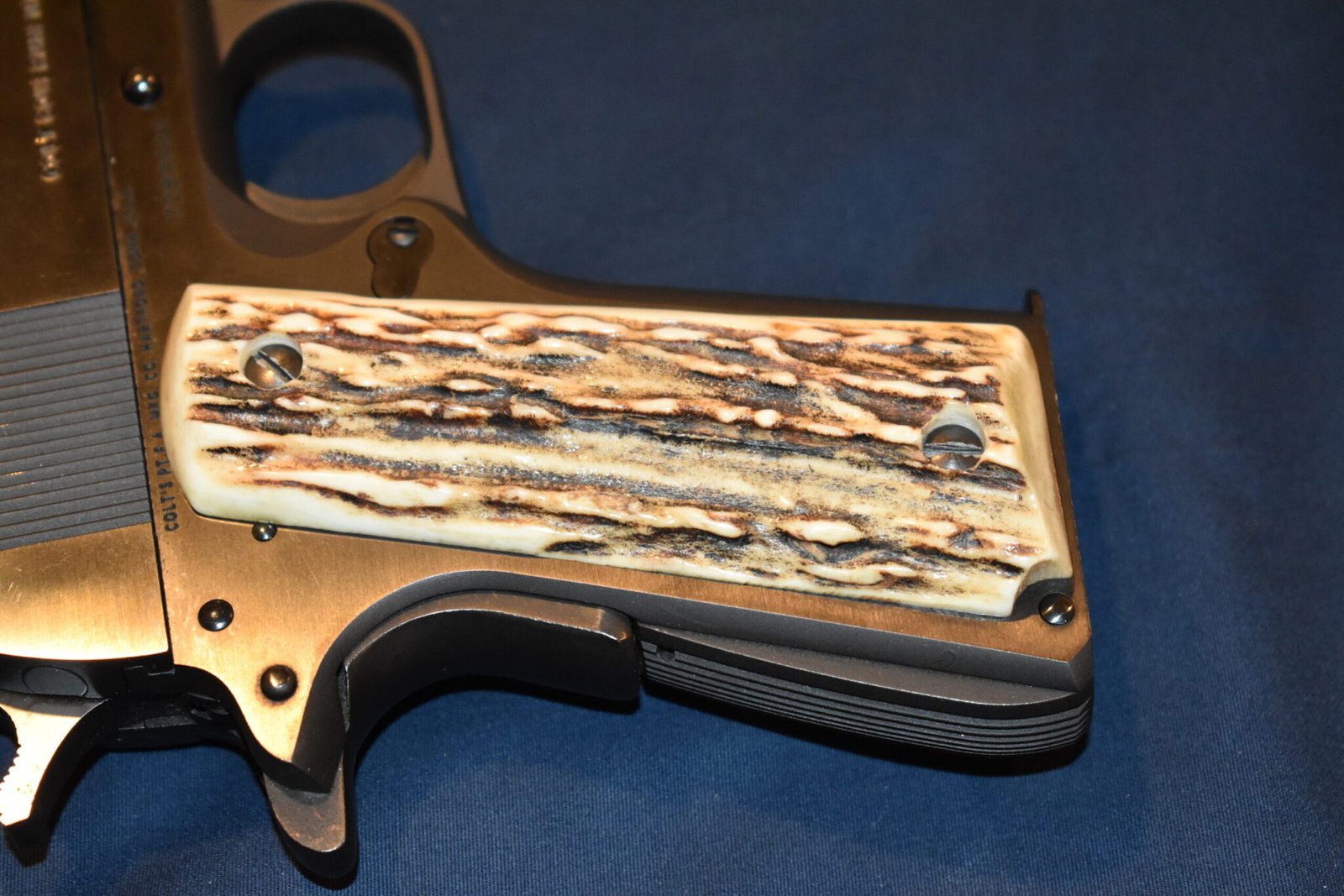 COLT 1911 VINTAGE SAMBAR STAG GRIPS 1911SS36 - Image 5
