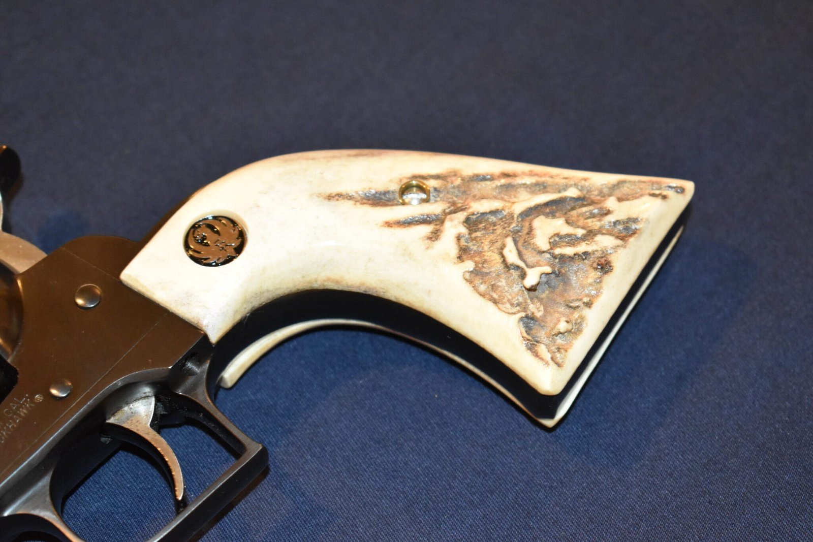 RUGER SUPER BLACKHAWK SAMBAR STAG GRIPS RSBHS6 - Image 12