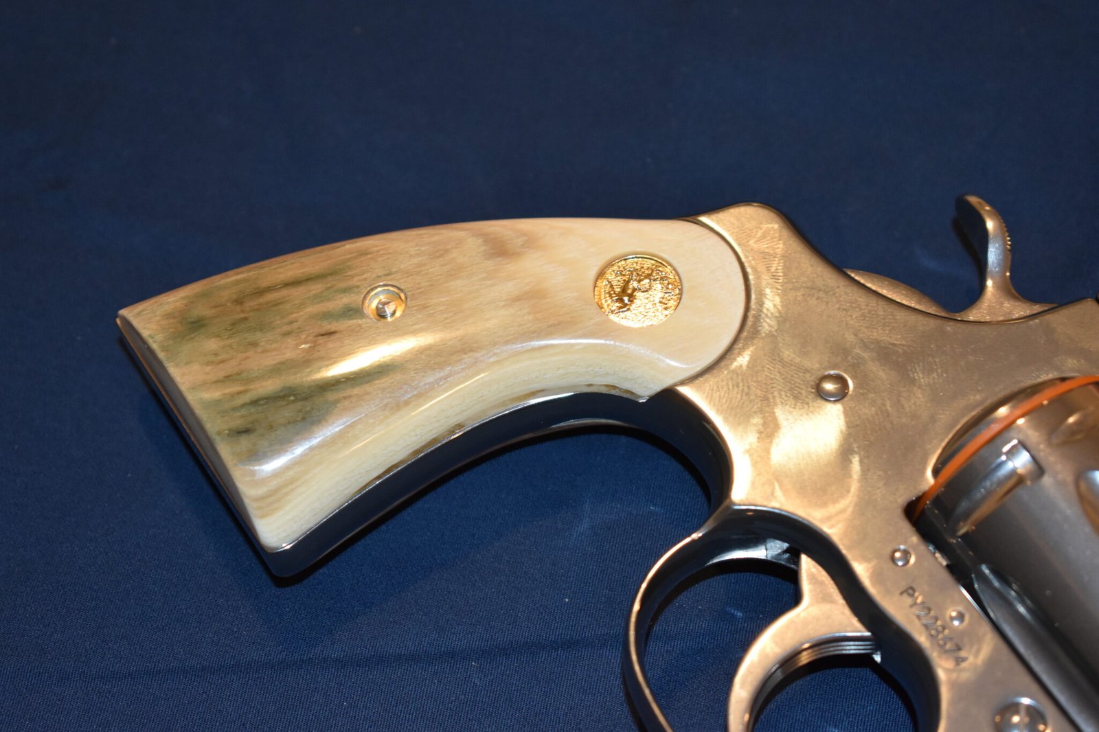 COLT PYTHON / OFFICER'S MODEL MATCH MAMMOTH IVORY GRIPS PMI2 - Image 11