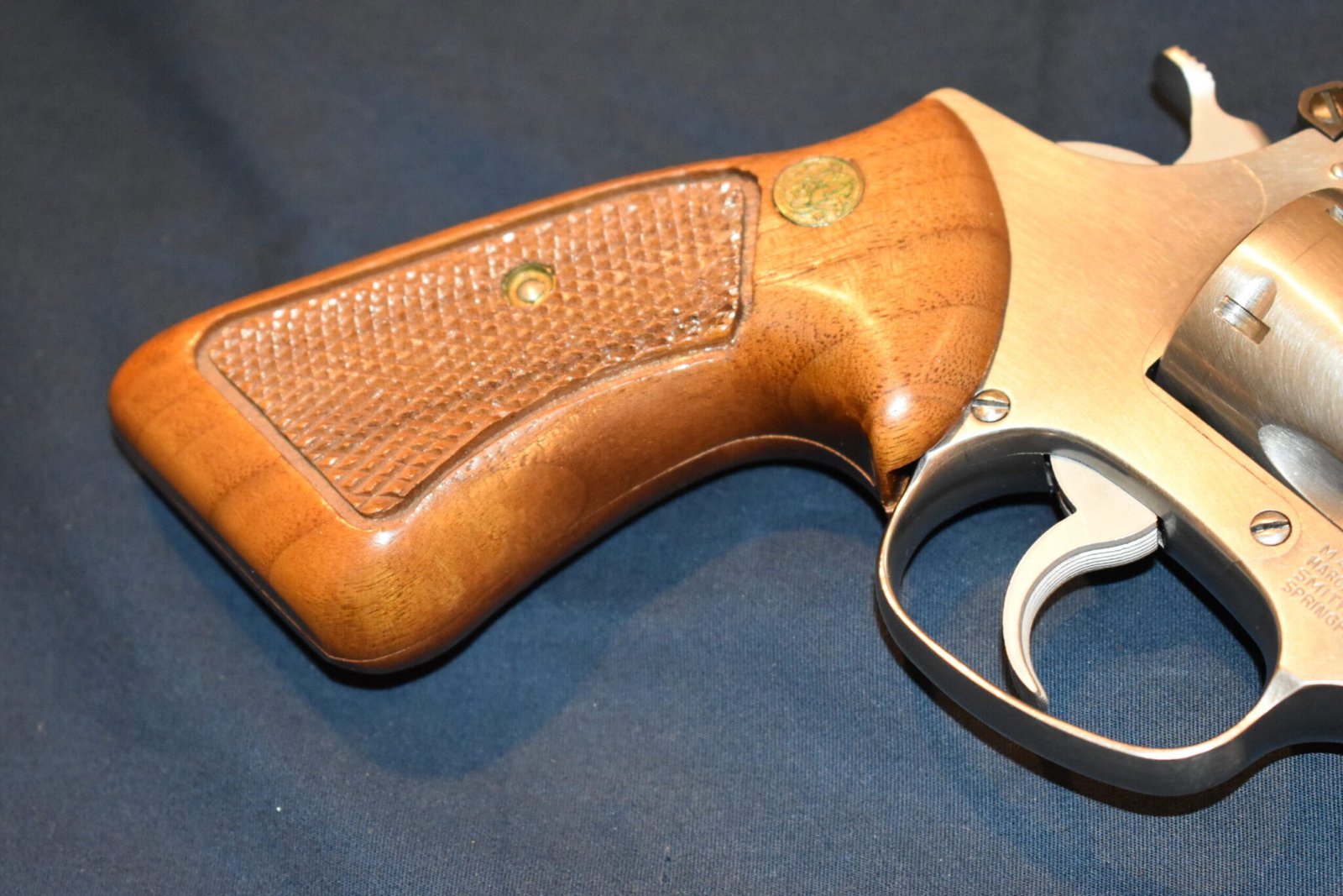 SMITH & WESSON J FRAME TARGET GRIP JT19 - Image 11