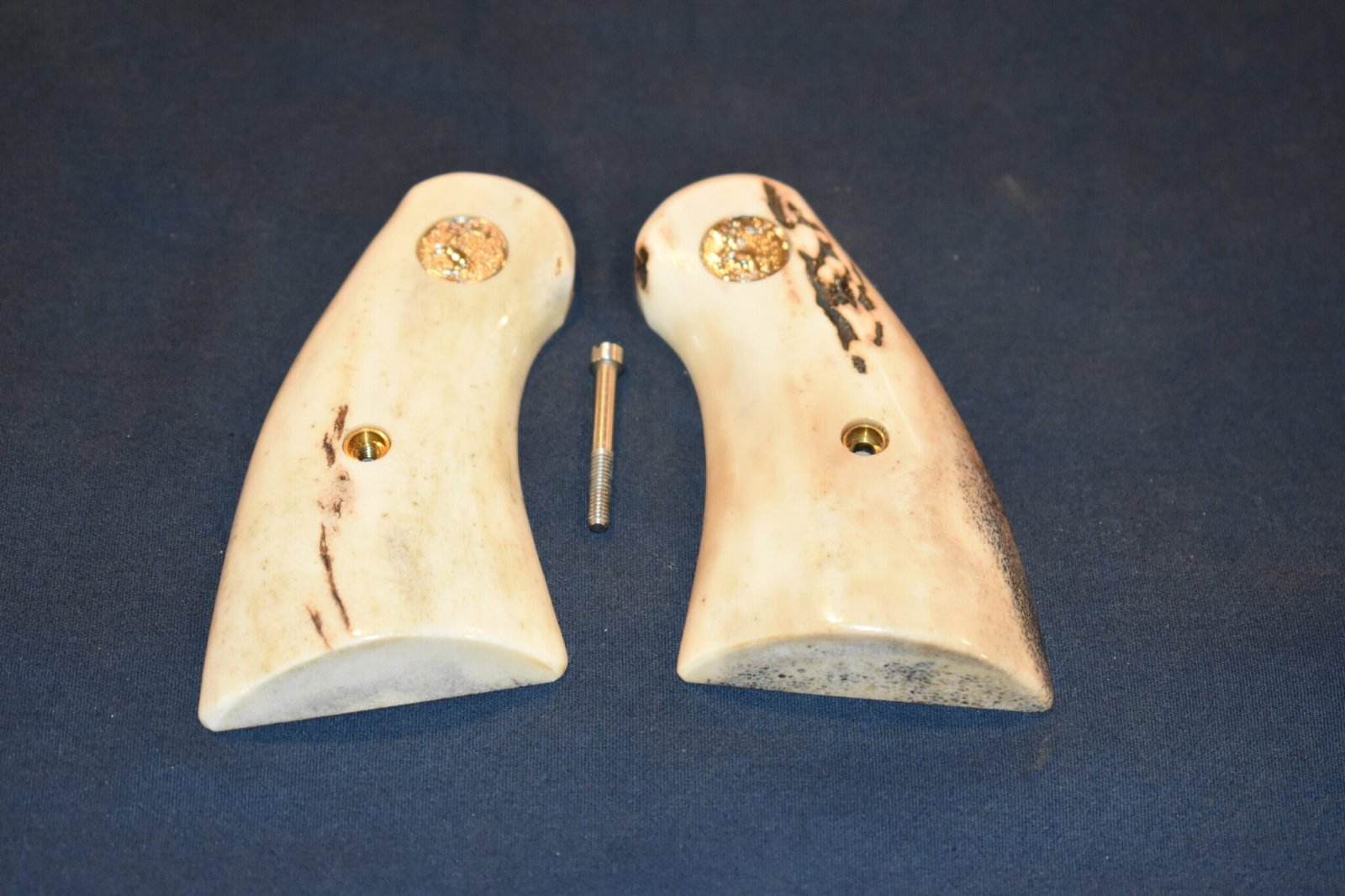 COLT PYTHON SAMBAR STAG GRIPS CPSS23 - Image 2