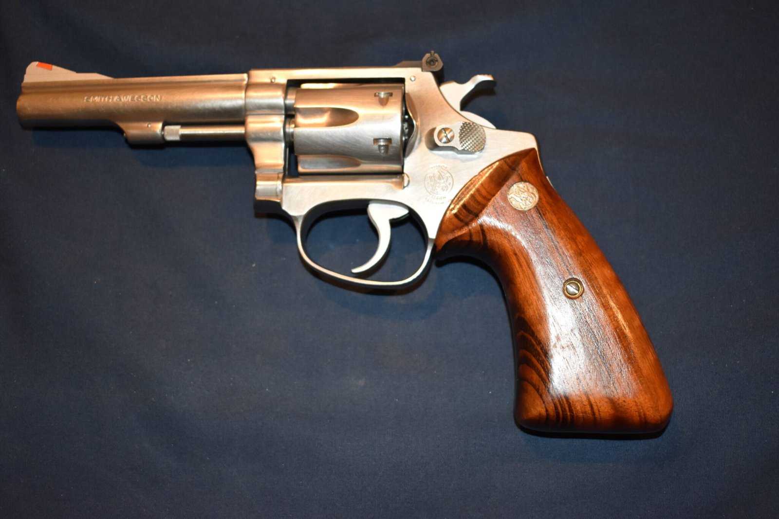 SMITH & WESSON J FRAME TARGET GRIP JT20 - Image 4