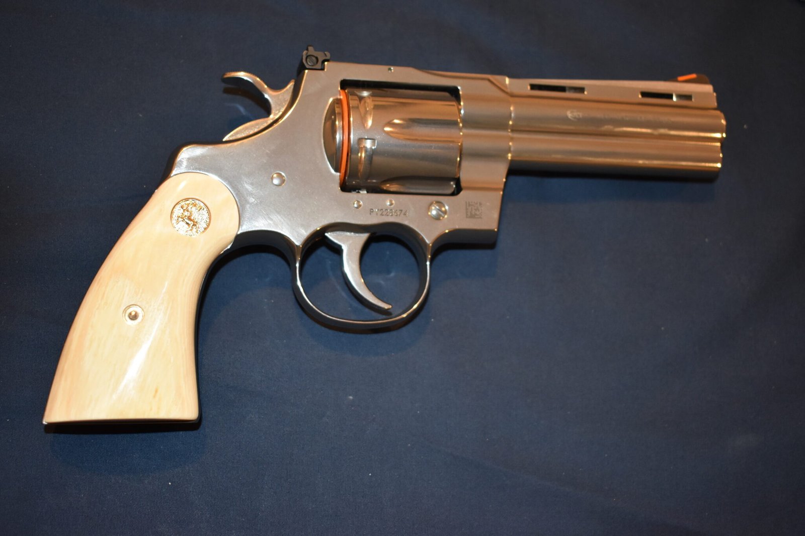 COLT PYTHON / OFFICER'S MODEL MATCH MAMMOTH IVORY GRIPS PMI3 - Image 7