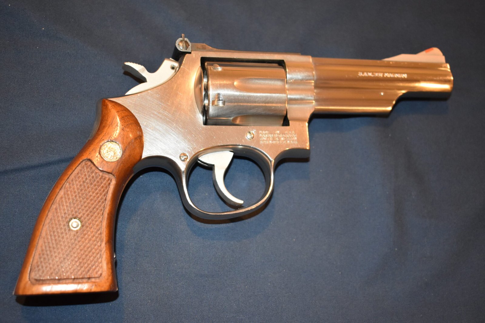 SMITH & WESSON K FRAME SQUARE BUTT MAGNA GRIPS KSQM11 - Image 7