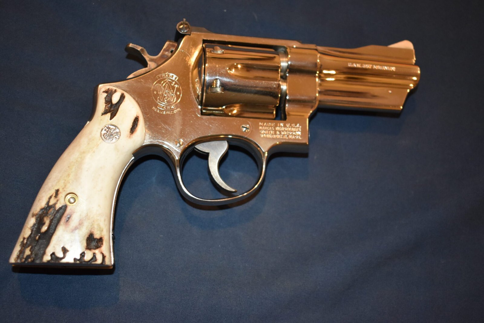 SMITH & WESSON N FRAME SAMBAR STAG GRIPS SWNSS15 - Image 7