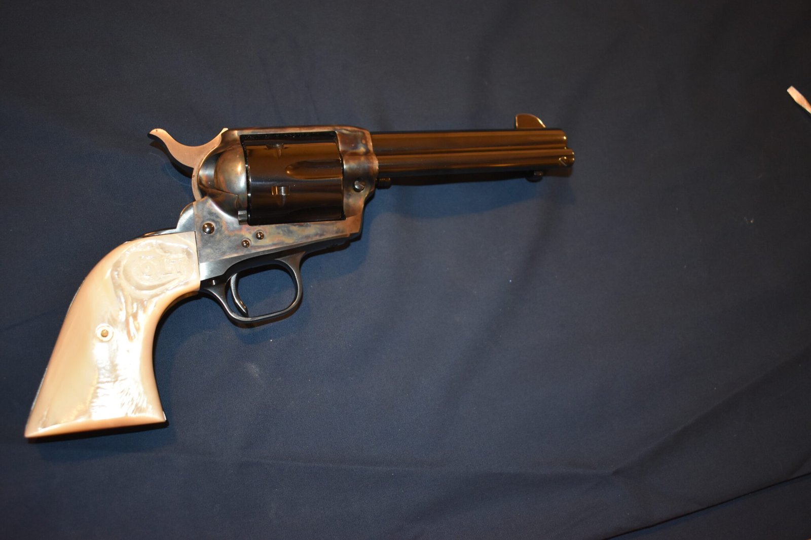 COLT SINGLE ACTION ARMY (S.A.A.) MOTHER OF PEARL GRIPS SAAMP5 - Image 8