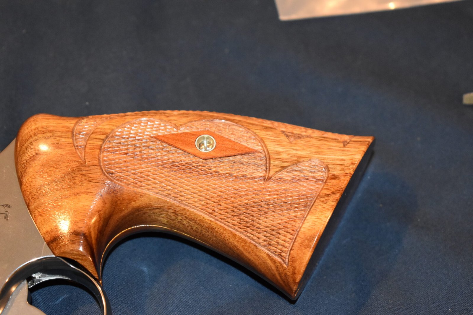 KEITH BROWN COLT PYTHON ROPER STYLE GRIPS KBCP3 - Image 12