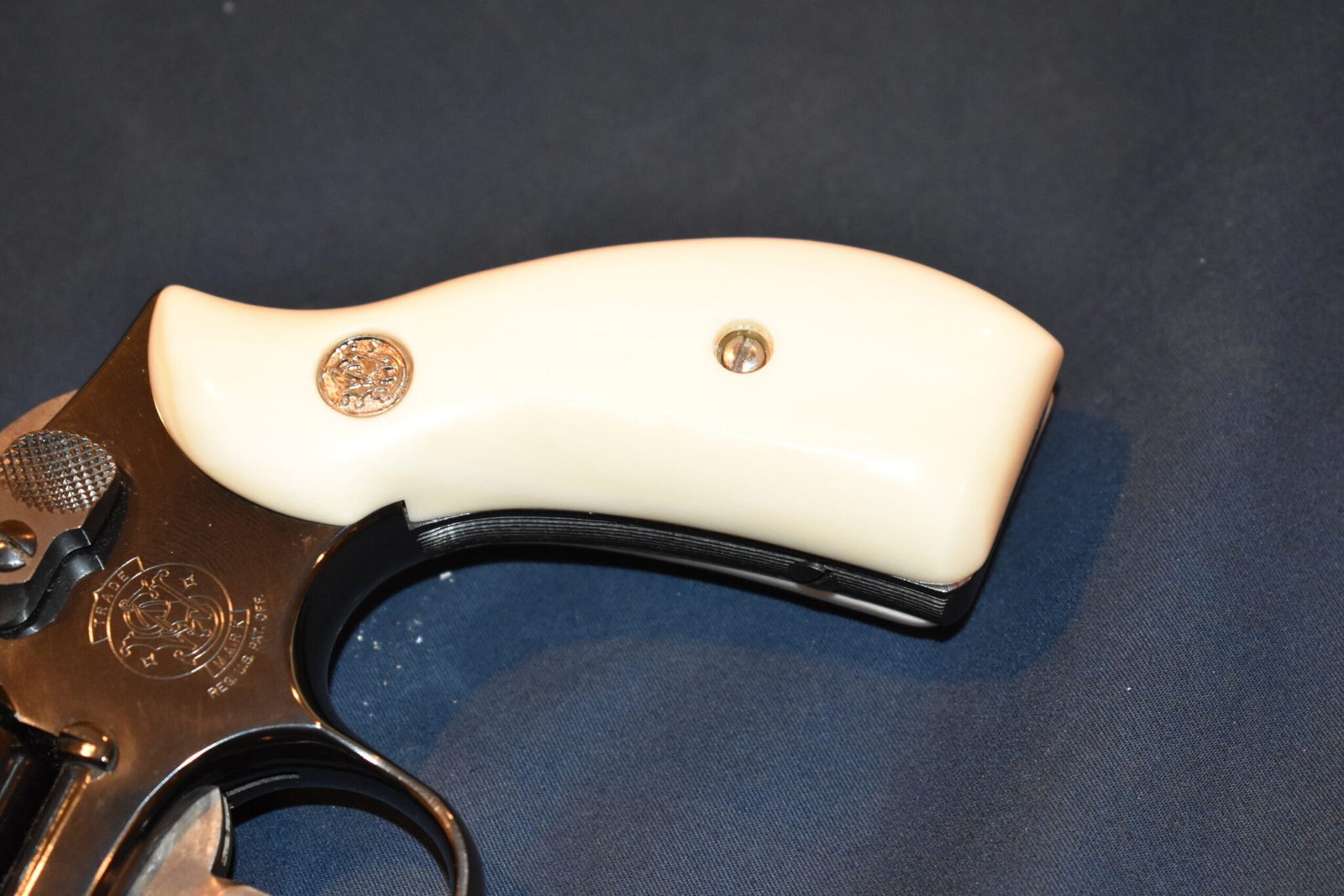 SMITH & WESSON K OR L FRAME ROUND BUTT GIRAFFE BONE GRIPS KRBGB8 - Image 12