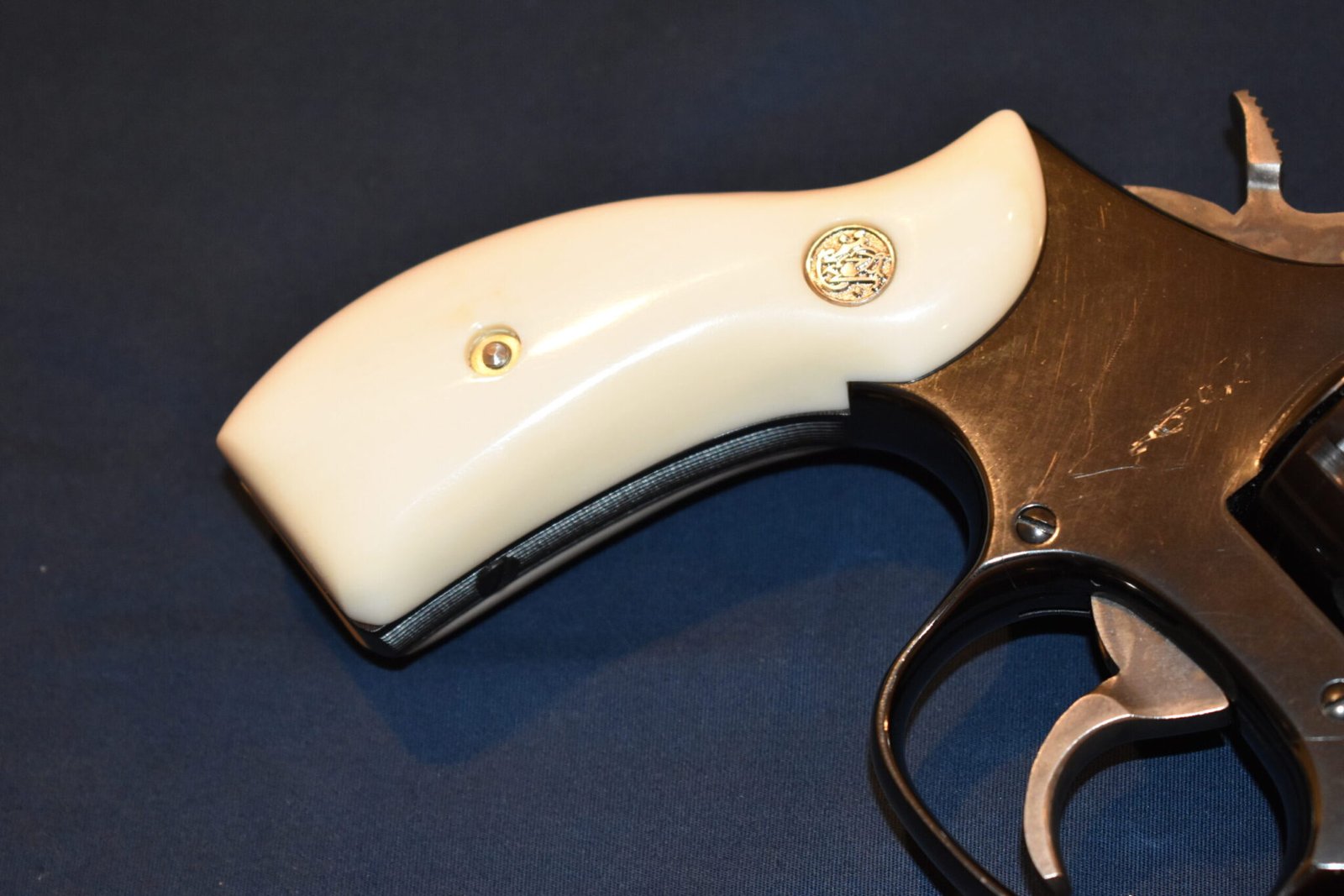 SMITH & WESSON K OR L FRAME ROUND BUTT GIRAFFE BONE GRIPS KRBGB8 - Image 11