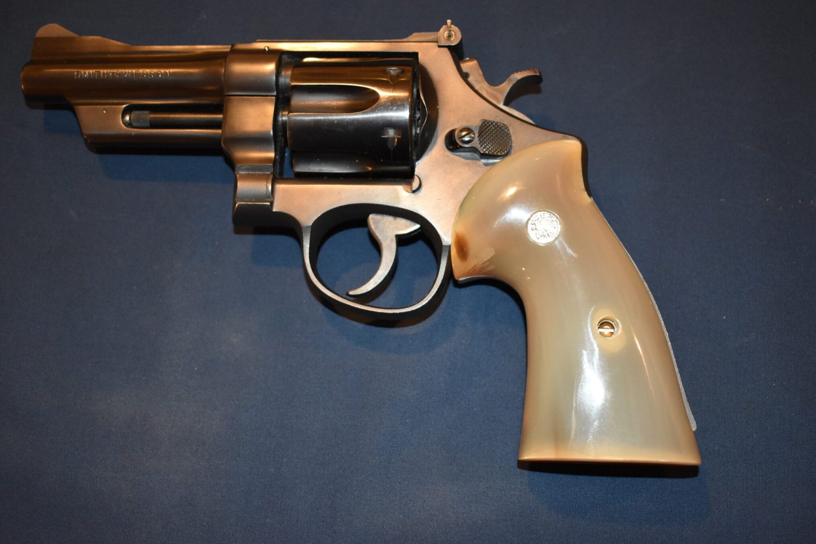 SMITH & WESSON N FRAME TARGET BUFFALO HORN GRIPS SWNTBH1 - Image 4